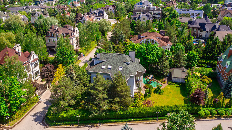 Дом с отделкой в КП Береста