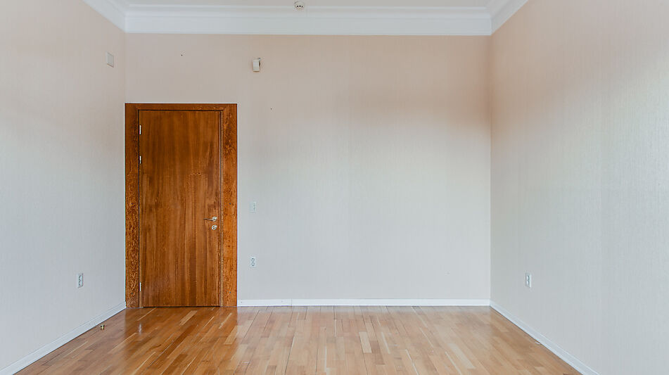 Дом с отделкой в КП Береста