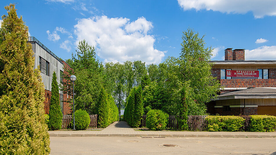 Современный дом в КП Монаково