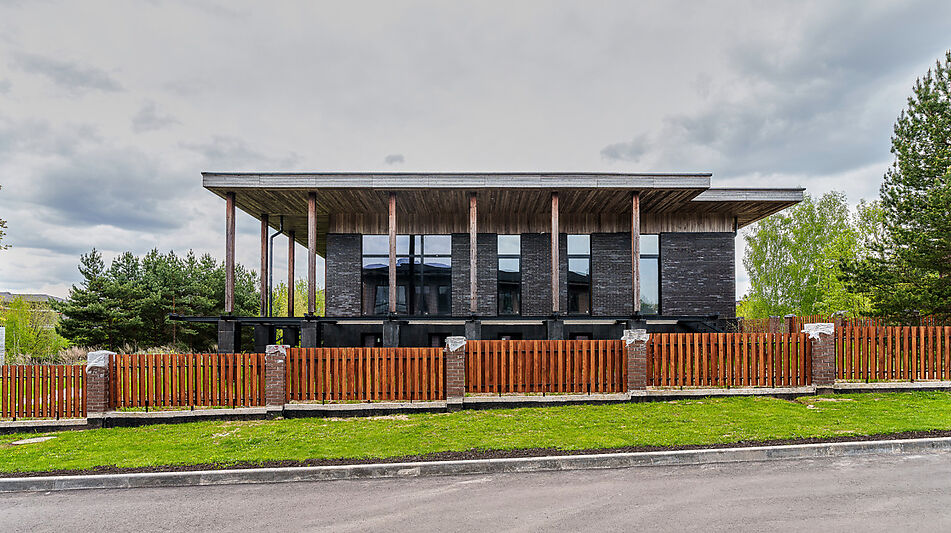 Современный дом в КП Монаково