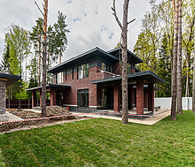 Дом у леса в Новогорске