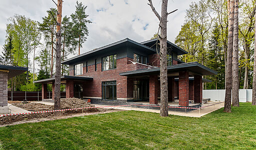 Дом у леса в Новогорске