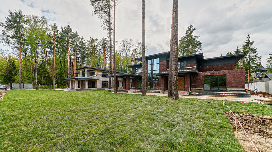 Дом у леса в Новогорске