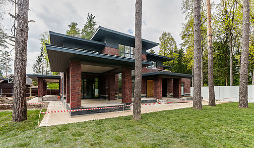 Дом у леса в Новогорске