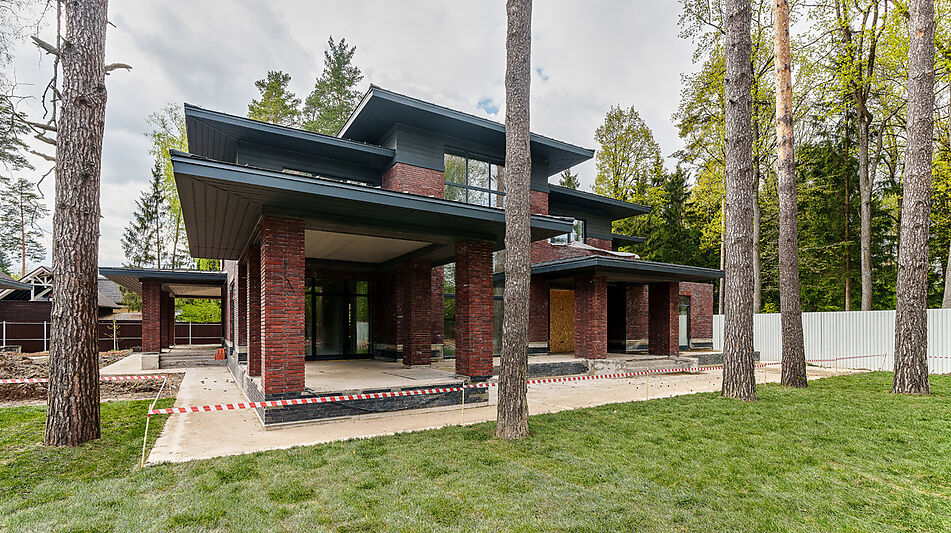 Дом у леса в Новогорске