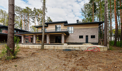 Дом у леса в Новогорске