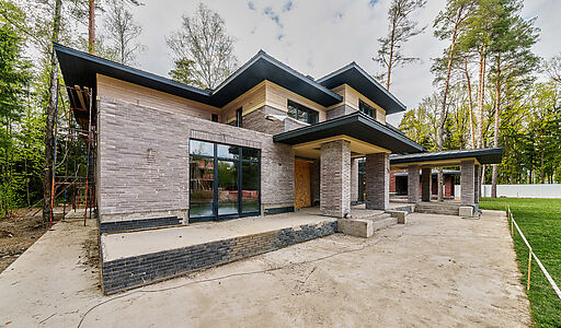 Дом у леса в Новогорске