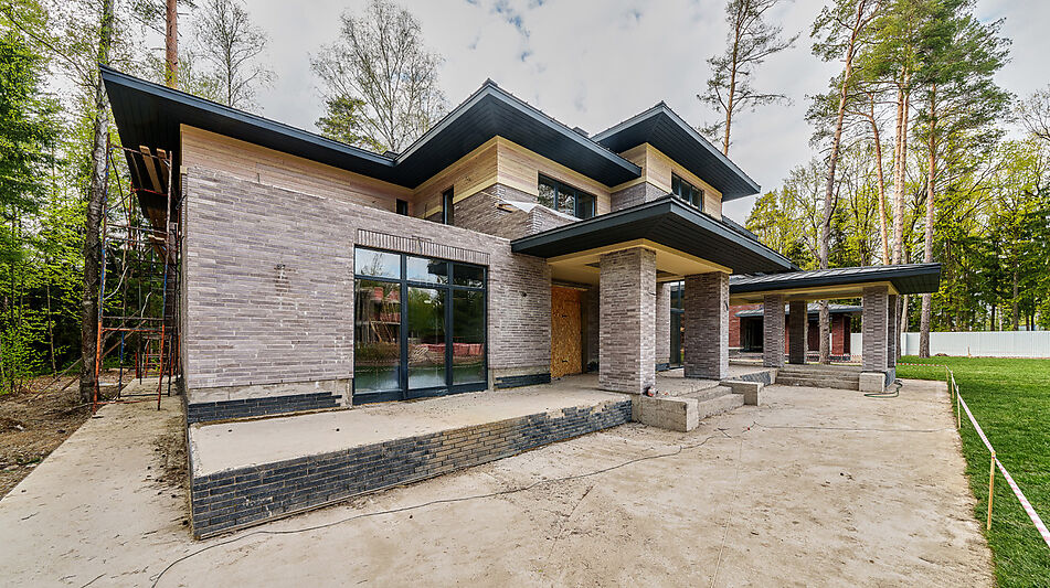 Дом у леса в Новогорске