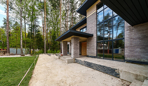 Дом у леса в Новогорске