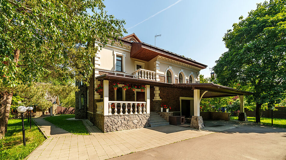 Дом у леса в КП Лазурь