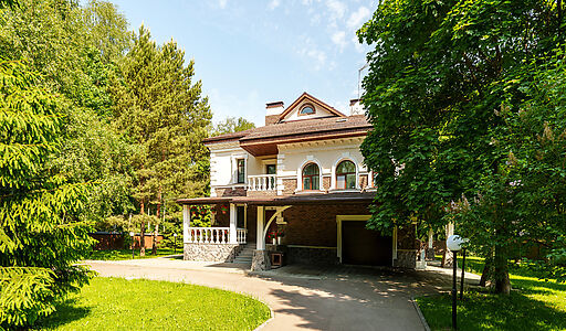 Дом у леса в КП Лазурь