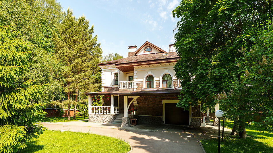 Дом у леса в КП Лазурь