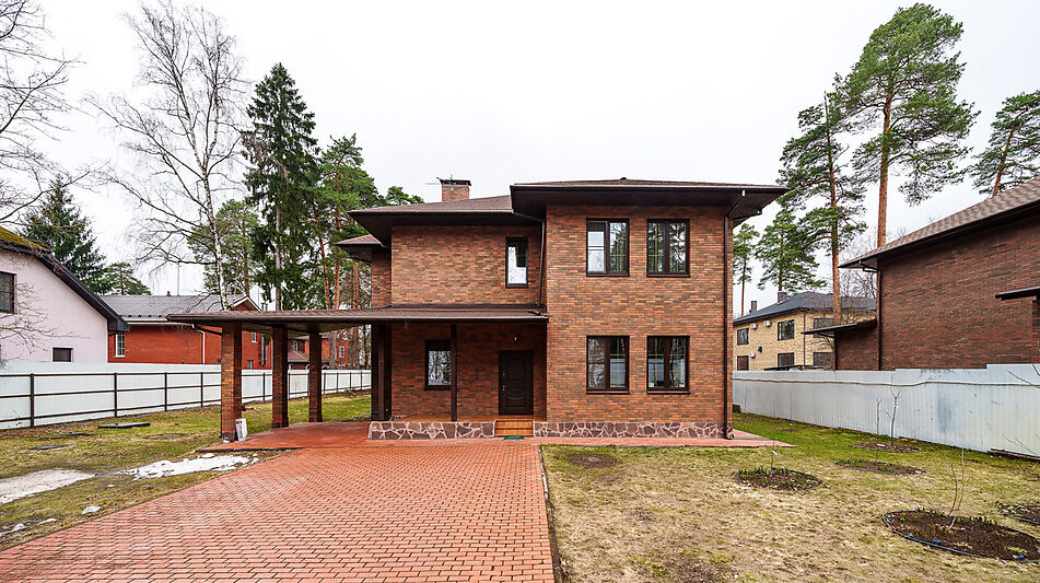 Просторный дом в Мамонтовке