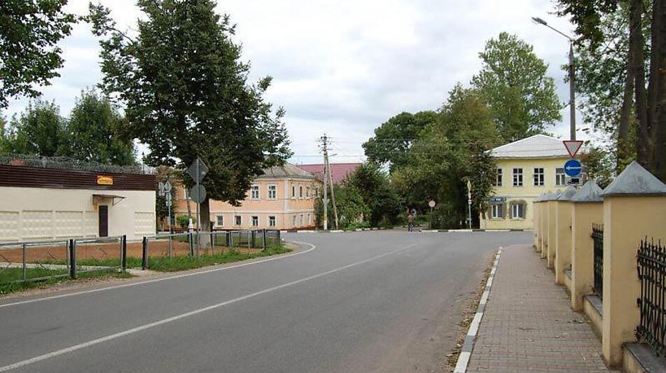 Здание в центре Можайска