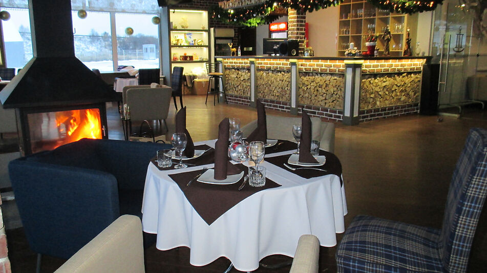 Парк-отель на берегу Волги