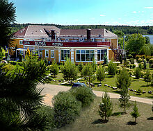 Парк-отель на берегу Волги