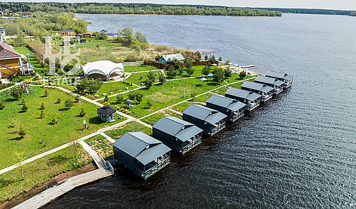 Парк-отель на берегу Волги