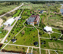 Парк-отель на берегу Волги