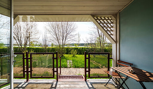 Парк-отель на берегу Волги