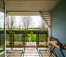 Парк-отель на берегу Волги