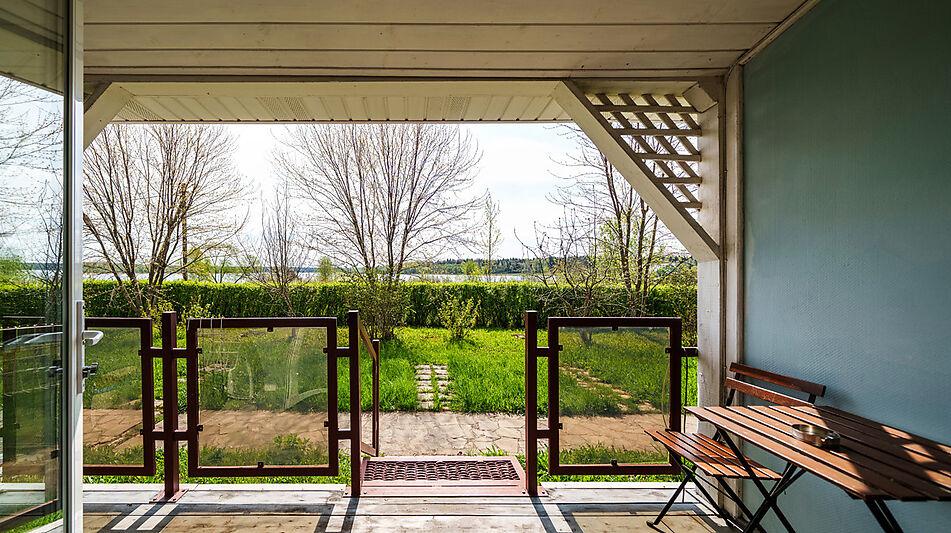 Парк-отель на берегу Волги