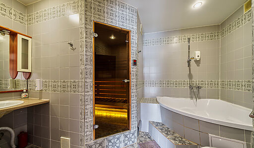 Парк-отель на берегу Волги