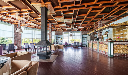 Парк-отель на берегу Волги