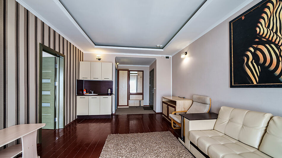 Парк-отель на берегу Волги