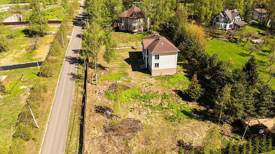 Дом с видом на воду в Славино