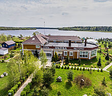 Резиденция на берегу Волги