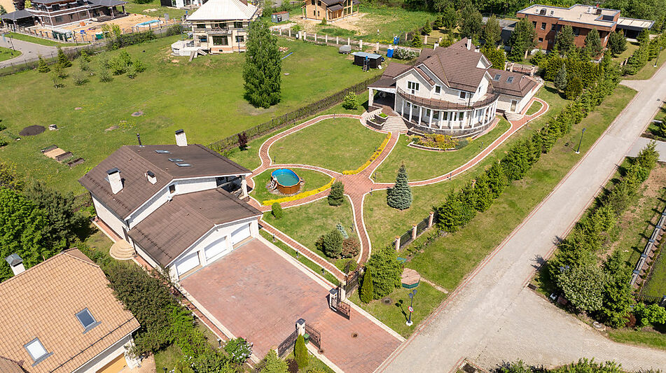 Классический дом в КП Пчелка