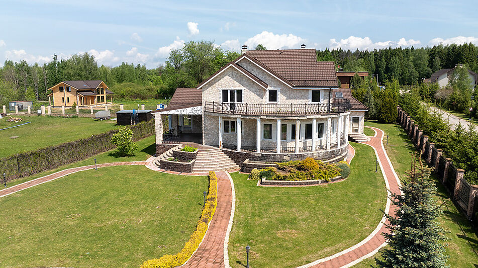 Классический дом в КП Пчелка