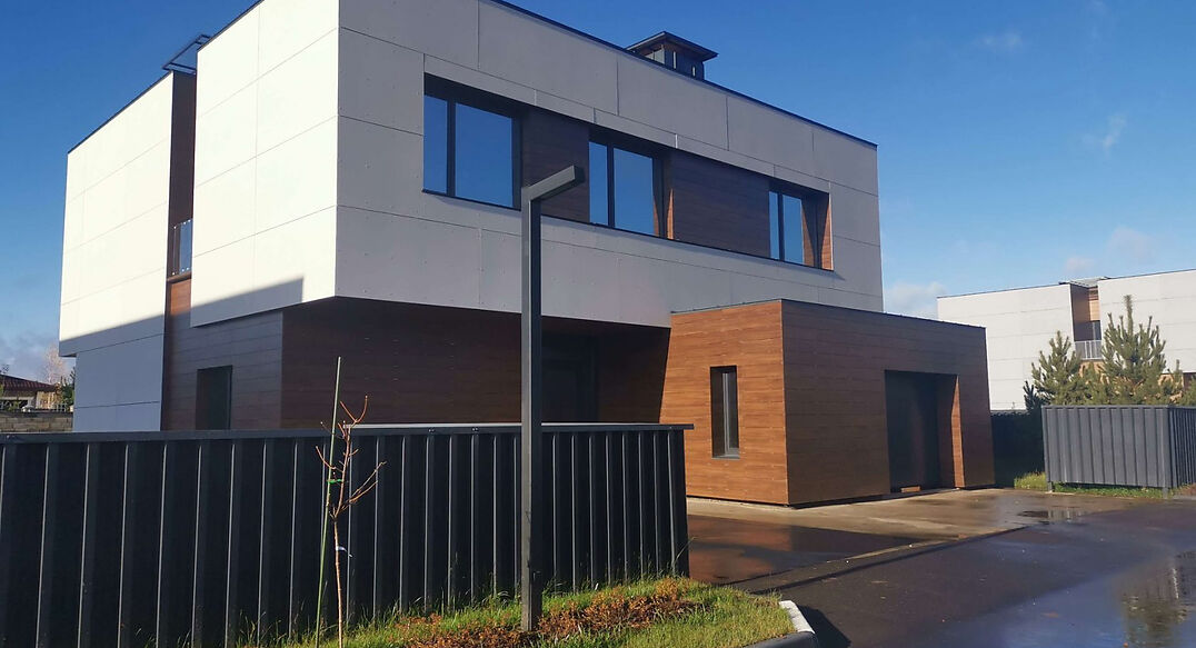 Ривьера Парус