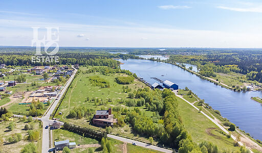 Прилесной участок в КП Аврора