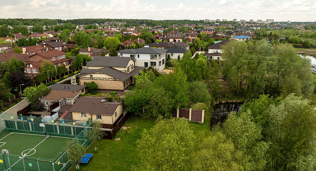 Чистые Пруды-1