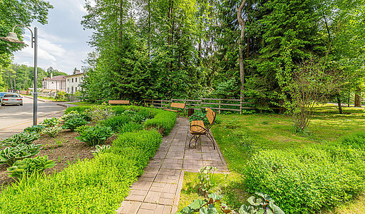 Новолеоново