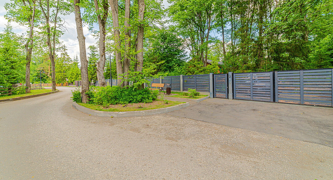 Новолеоново