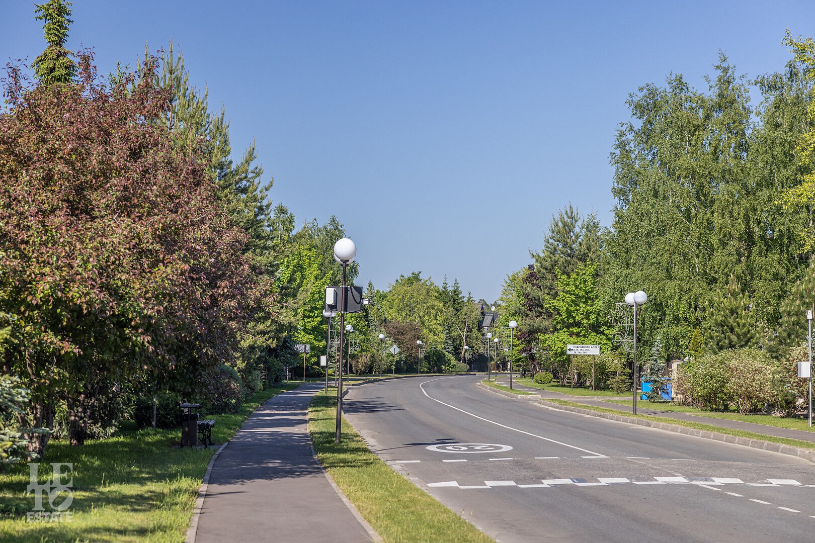 Поселок Павлово в 14 км от МКАД, Новорижское шоссе - продажа домов и  участков