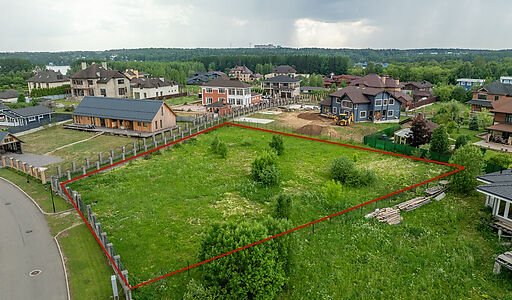 Участок в КП Аква Вилла