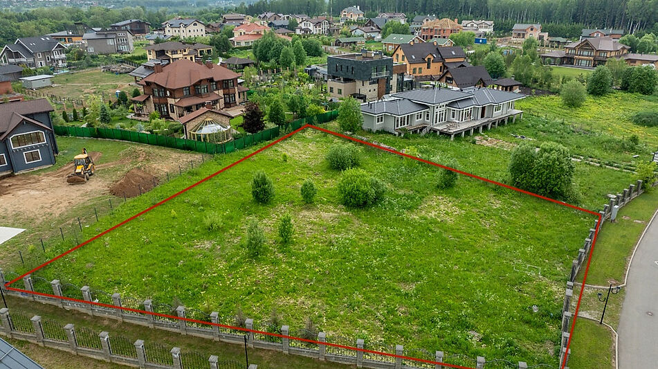 Участок в КП Аква Вилла