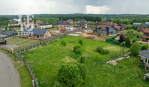 Участок в КП Аква Вилла