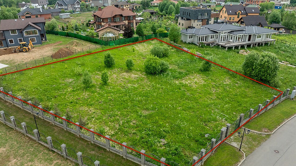 Участок в КП Аква Вилла