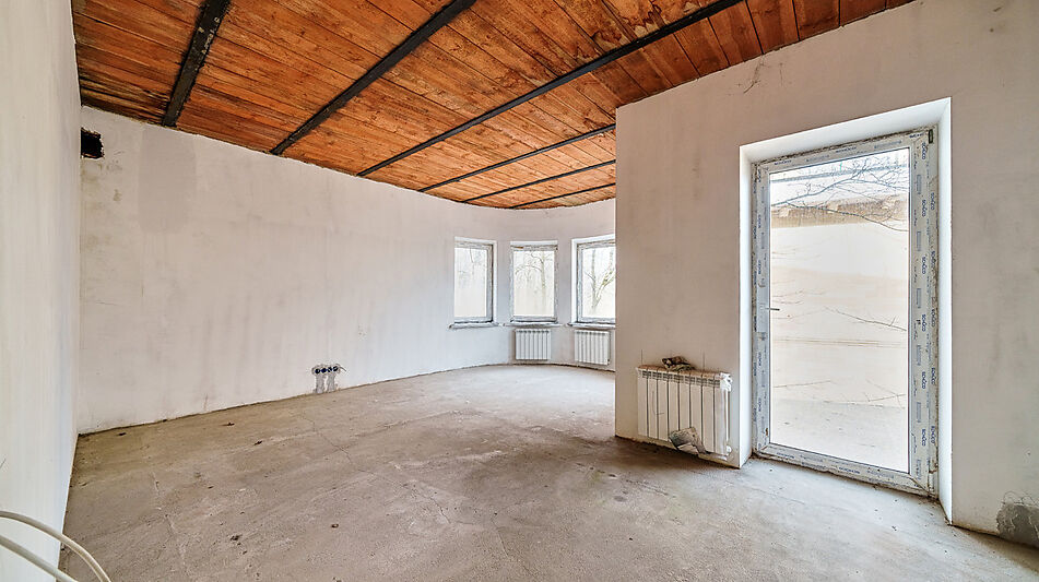 Дом с видом на озеро в Подрезково