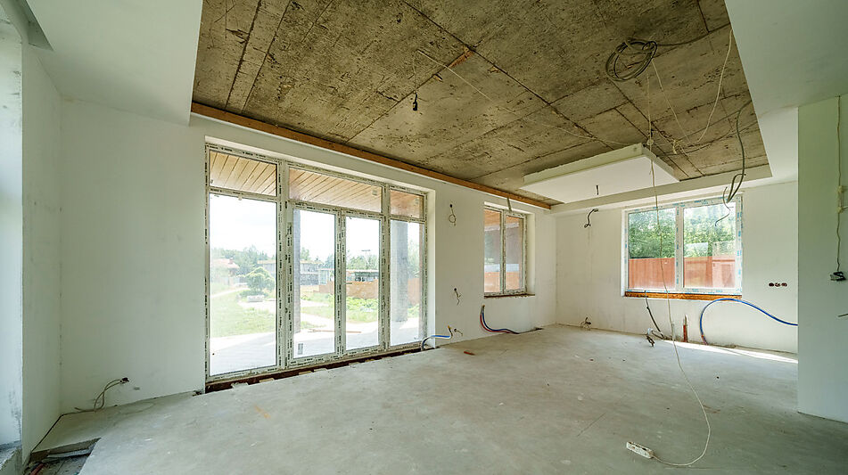 Дом на берегу в п. Вешки