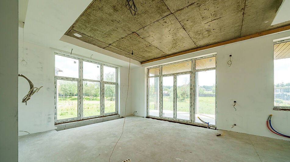 Дом на берегу в п. Вешки