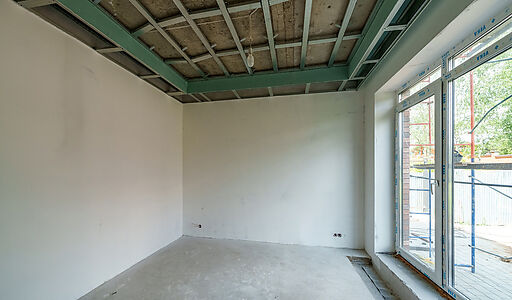 Дом на берегу в п. Вешки