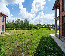 Дом на берегу в п. Вешки