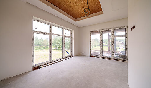 Дом на берегу в п. Вешки