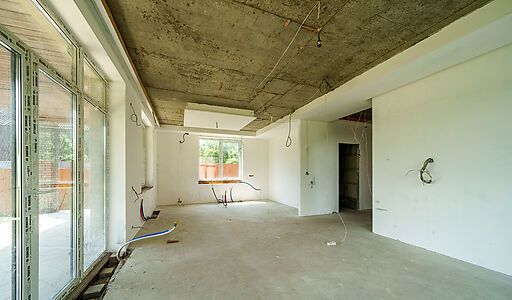 Дом на берегу в п. Вешки