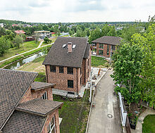 Дом на берегу в п. Вешки